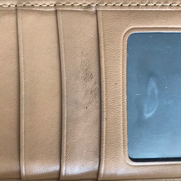 Coach Clutch - Picture 4 of 6